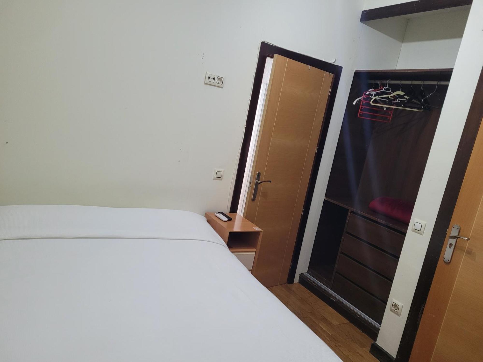 Hostal El Pasaje Puente Genil Ngoại thất bức ảnh