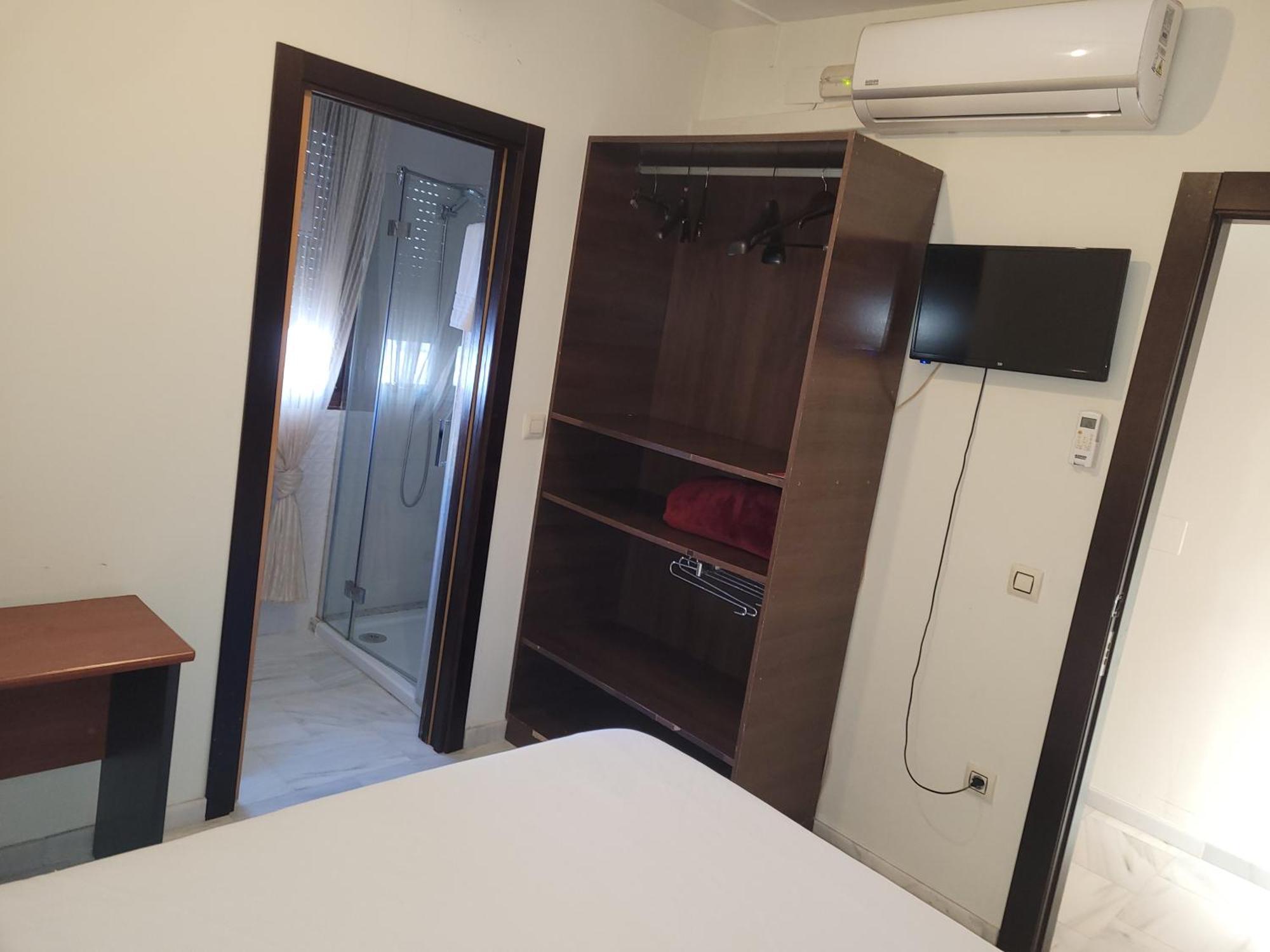 Hostal El Pasaje Puente Genil Ngoại thất bức ảnh