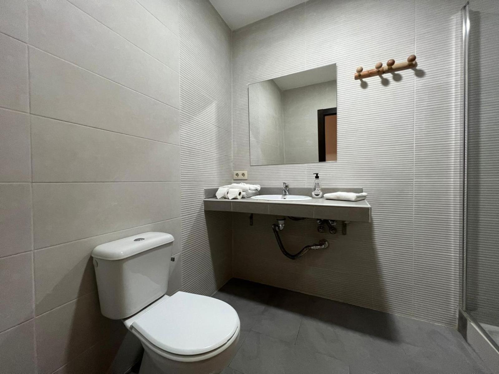 Hostal El Pasaje Puente Genil Ngoại thất bức ảnh