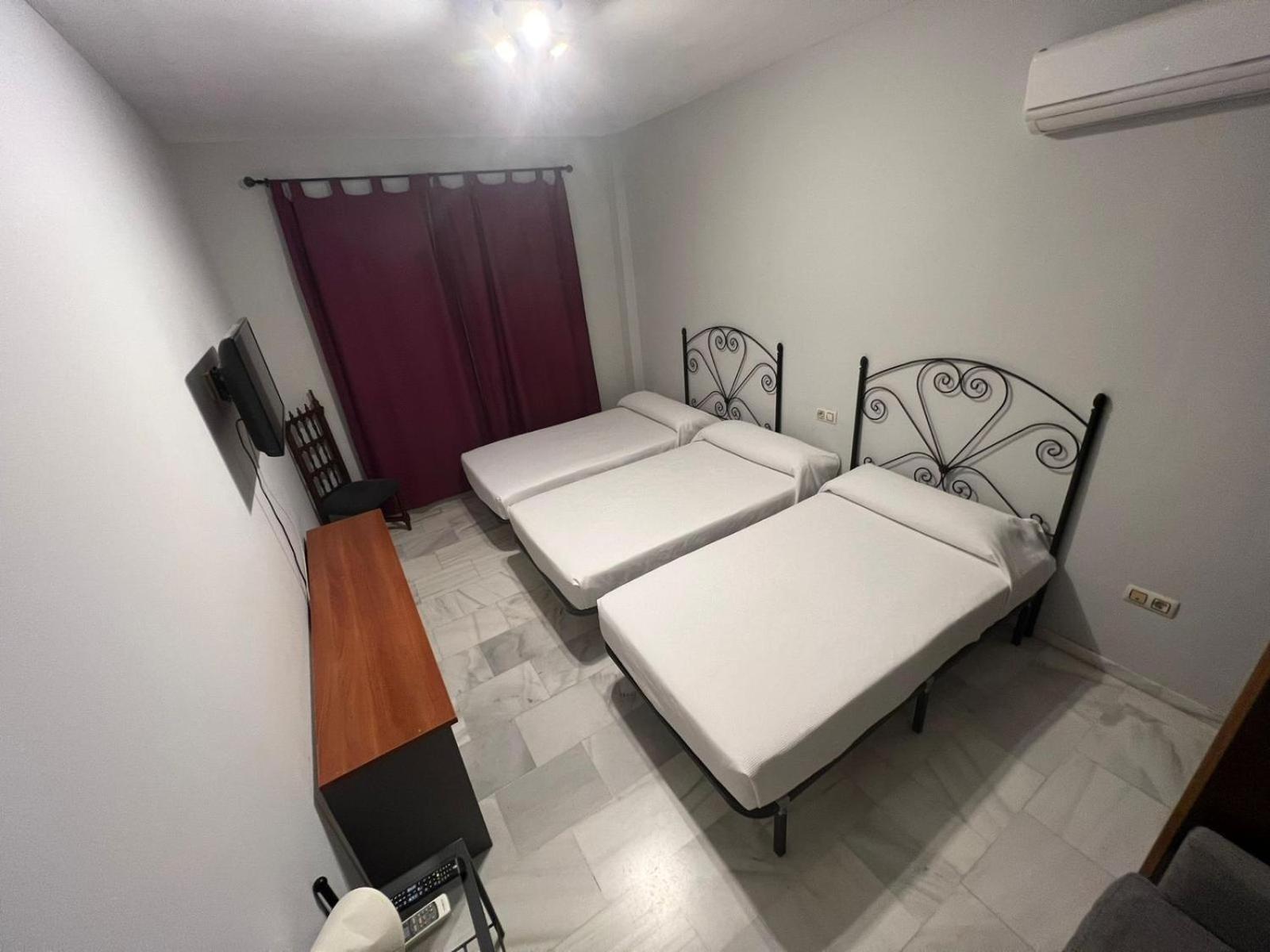 Hostal El Pasaje Puente Genil Ngoại thất bức ảnh